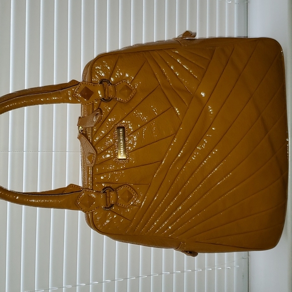Isabella Fiore Patent Handbag - Picture 2 of 8